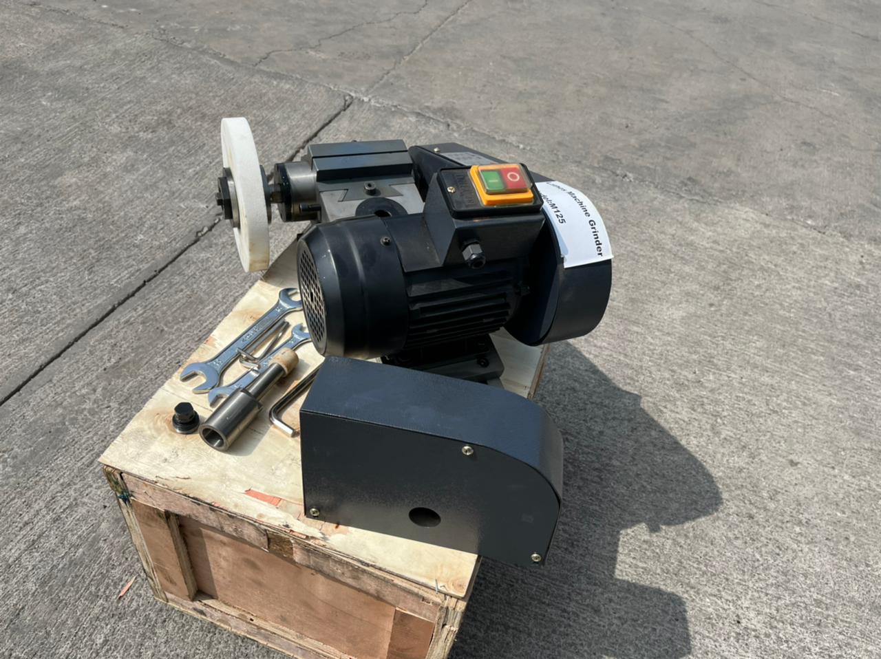 RECTIFICADORA PORTATIL PAR TORNOS MARCA TOS TIMEMASTER TW125