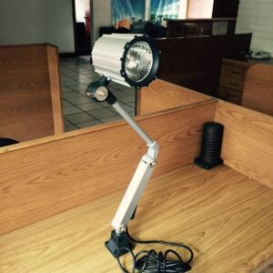 LAMPARAS PARA MAQUINAS METALMECANICA