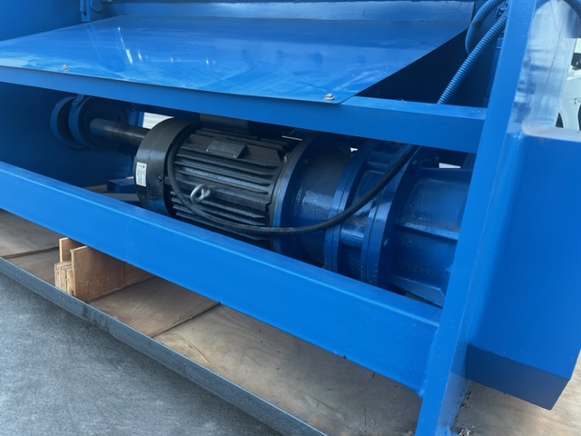 GUILLOTINA ELECTROMECANICA TOS TIMEMASTER MODEL Q11-2.0X1300 - Imagen 7