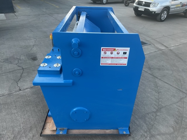 GUILLOTINA ELECTROMECANICA TOS TIMEMASTER MODEL Q11-2.0X1300 - Imagen 10