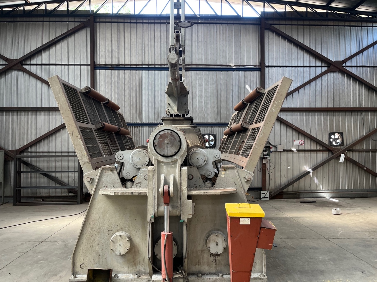 CILINDRADORA HIDRAULICA AKYAPAK, MODELO, AHS 3100x25/30 - Imagen 3