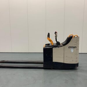 TRASPALETA DOBLE PALETERA CROWN MODELO WT3040 , ANO 2016