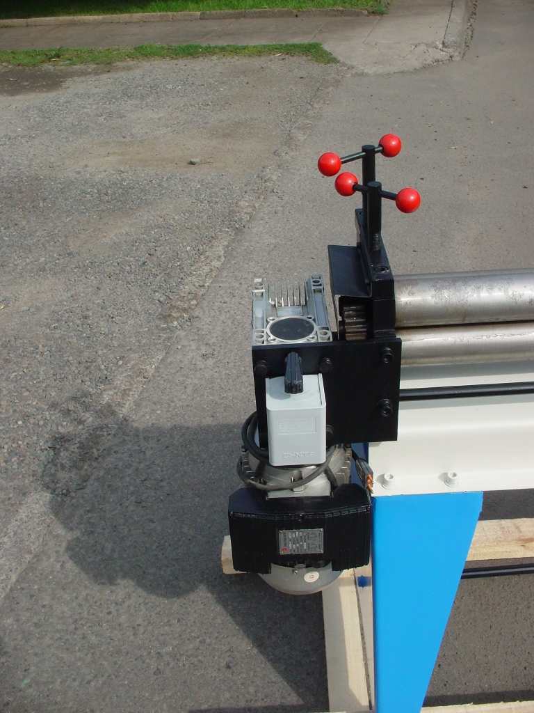 CILINDRADORA TOS TIMEMASTER, MOTORIZADA,MODELO ESR1020X2 - Imagen 3