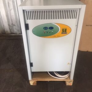 CARGADORES BATERIA PARA GRUAS ELECTRICAS DE 24,36 y 80 VOLTS