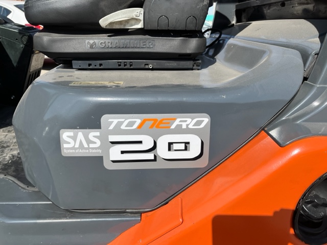 TOYOTA 02-8FDF20 SERIE NRO. 42116 ( 2014) - Imagen 3