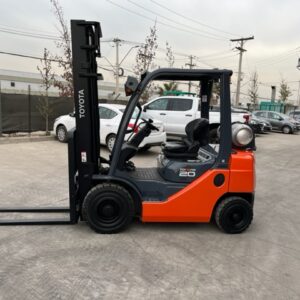 TOYOTA 02-8FGF20 SERIE NRO. 61761 (2016)