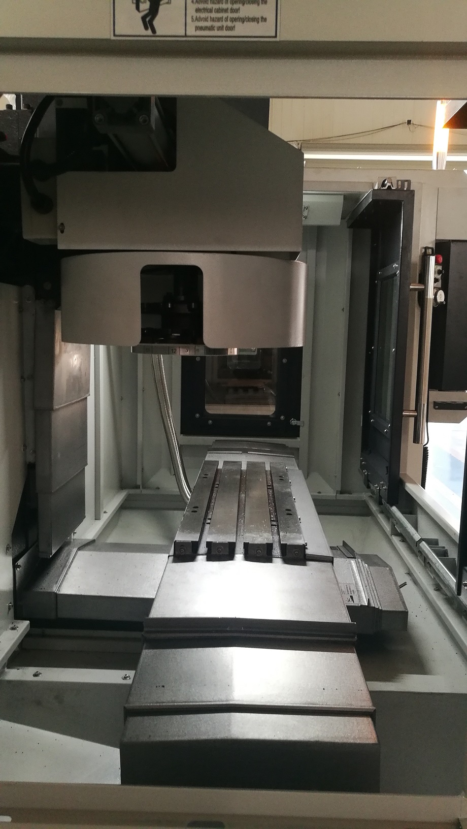 CENTRO MECANIZADO VERTICAL MODELO VMC450 CONTROL GSK980MDI - Imagen 13