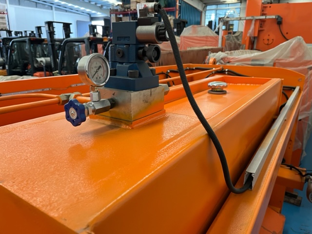 TOS TIMEMASTER QC12Y-6 X 3200 (NUEVA SIN USO) - Imagen 7