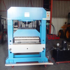 YLM - 100Z, PRENSA TIPO H Y PLEGADORA (NUEVA)