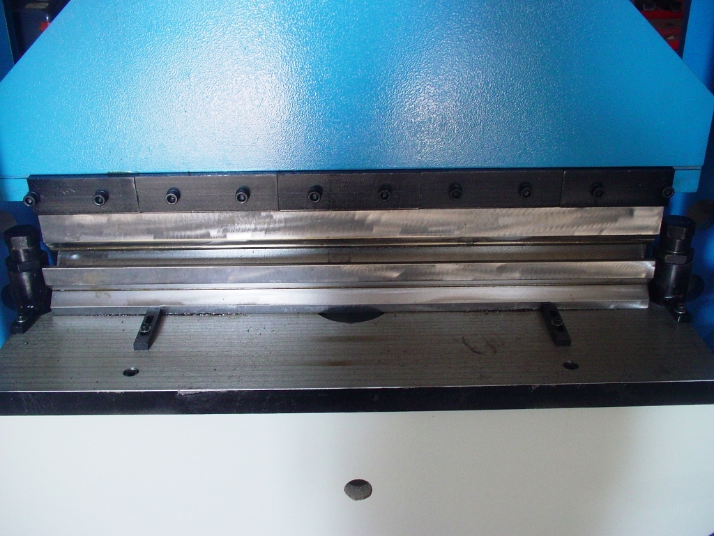 YLM-200Z, PRENSA TIPO H Y PLEGADORA (NUEVA) - Imagen 7