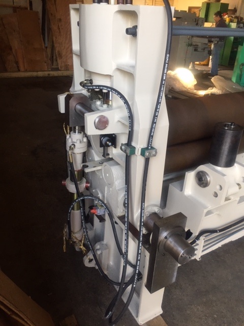 CILINDRADORA HIDRAULICA CON PRECILINDRADO MODEL W11S-6x2000 - Imagen 4