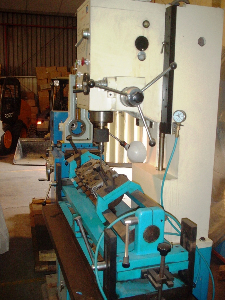 RECTIFICADORA DE ASIENTOS DE VALVULA MOD. T8590 (NUEVA) - Imagen 5