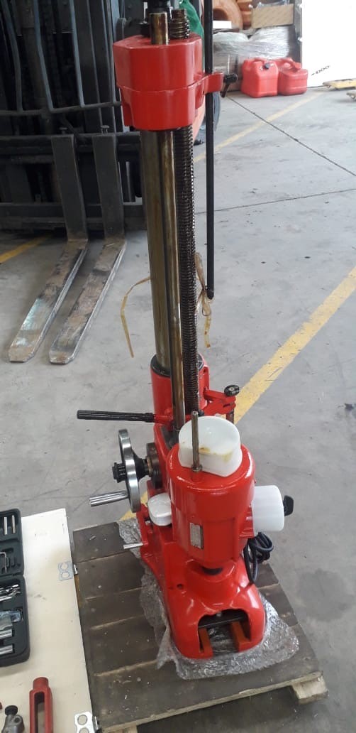 RECTIFICADORA DE CILINDROS PORTATIL MODELO T8016 - Imagen 5