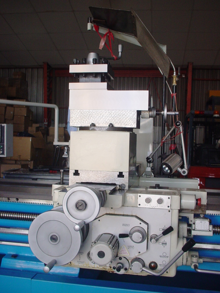 TORNO TOS TIMEMASTER MODELO CW62120ED/6000,130 MM DE HUSILLO - Imagen 4