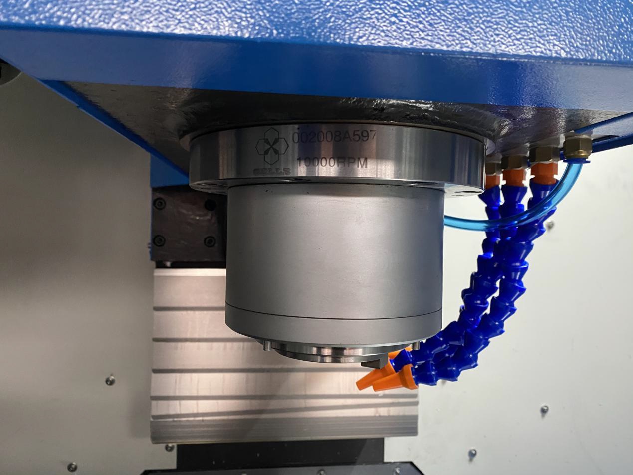 CENTRO DE MECANIZADO VERTICAL CNC VMC1050 CONTROL FANUC - Imagen 7