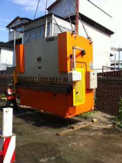 TOS TIMEMASTER WC67Y-125/4000 ( NUEVA SIN USO ) - Imagen 4